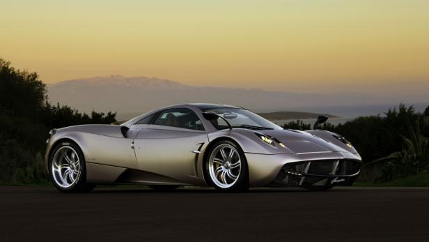 Erste Fotos vom Pagani Huayra