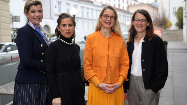 Gründerinnen: Anastassia Lauterbach, Julia Zdrahal-Urbanek, Gerlinde Layr-Gizycki, Karin Artner (von links)