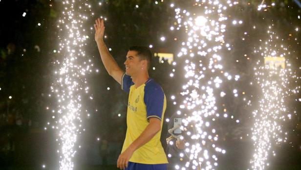Große Show bei Ronaldo-Empfang in Saudi-Arabien: "Ich bin so stolz"