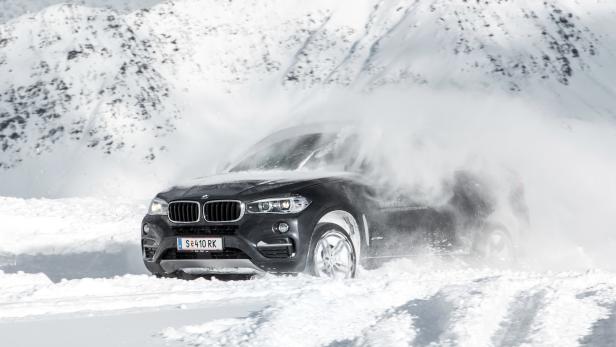 BMW X6: Mit "voller Hütte" durch den Schnee