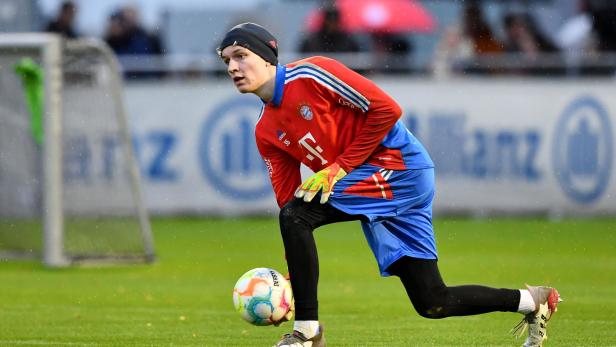 Johannes Schenk: Der 19-Jährige ist die aktuelle Nr. 2 im Tor des FC Bayern.