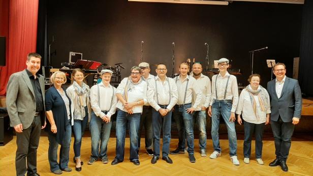 Die Gruppe Musiksalat hat auch im Frühjahr beim F13-Event in Amstetten aufgespielt