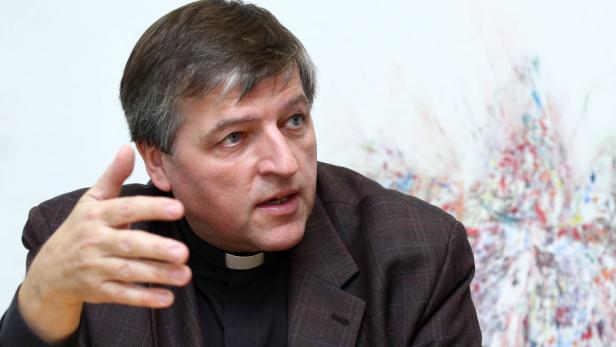 Kirchenreform: Schüller will zum Papst