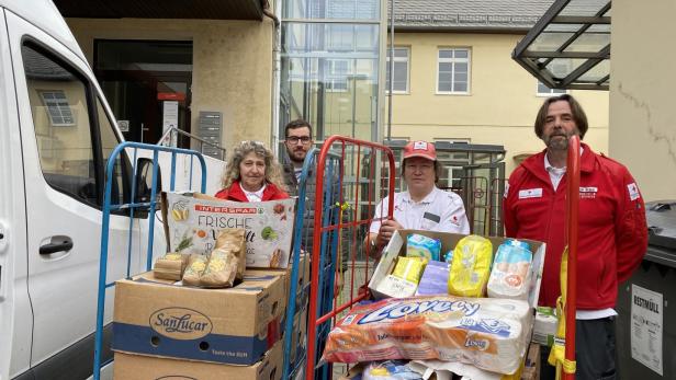 Sammelaktion: Geben statt nehmen hilft nicht nur zu Weihnachten