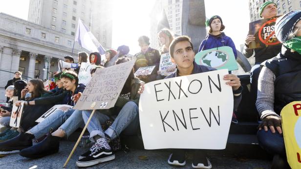 Wie die Öl-Firma Exxon die Öffentlichkeit hinters Licht führte