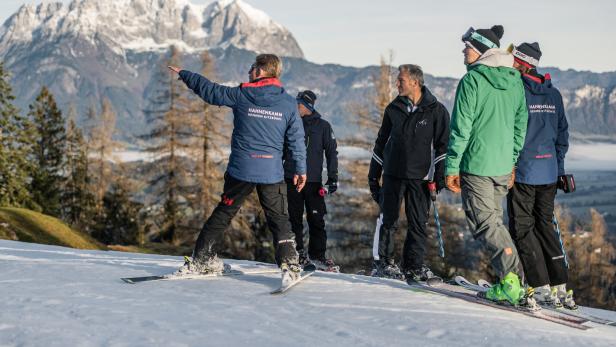 SCHNEEKONTROLLE AUF DER STREIF: HAUSER/TRINKL/ÜBERALL/MITTERMAYER-WEINHANDL Trainings auf der Streif für Dienstag und Donnerstag geplant