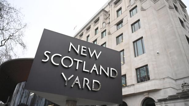 Londoner Polizist gesteht Dutzende Vergewaltigungen