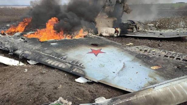 Stark nur im Manöver: Warum Russlands Luftwaffe in der Ukraine scheitert