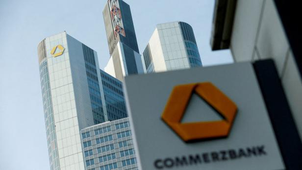 Commerzbank wirbt mit Gewinn um DAX-Einzug