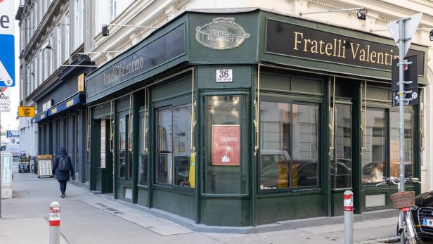 Das Restaurant „Fratelli Valentino“ an einer Straßenecke in Wien.