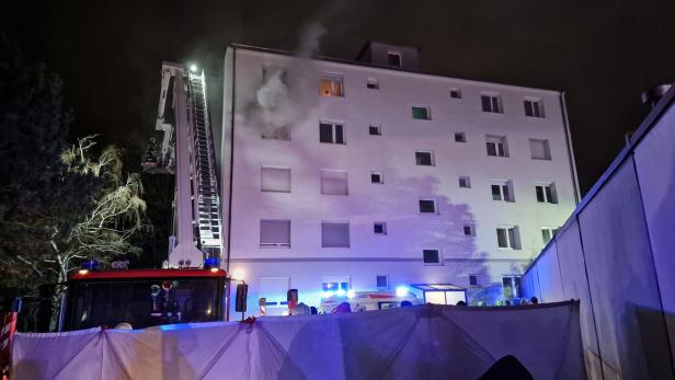 Eisenstadt: Während Mieterin in der Kirche war, brannte ihre Wohnung aus