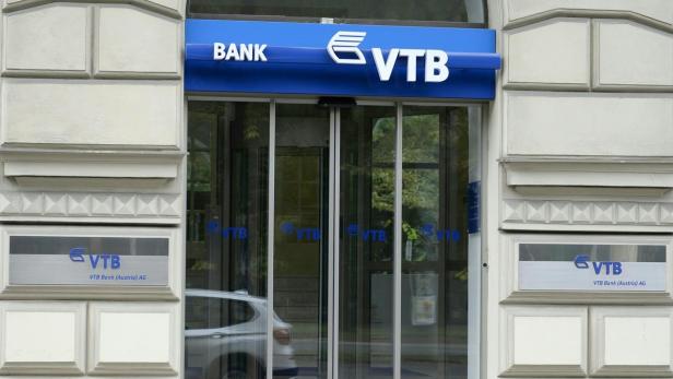 Die Fassade einer Filiale der VTB Bank (Austria) AG.
