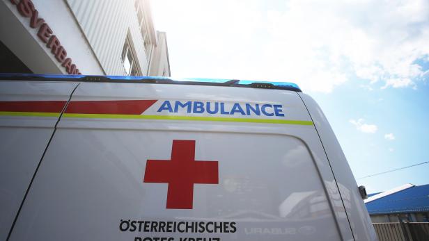 Zwei Touristen stürzten in Salzburg jeweils aus dem 1. Stock