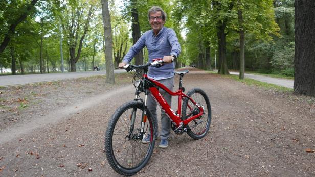 Zurück am Rad: Gerhard Brandl vertreibt jetzt E-Bikes und trainiert weiter für sein Comeback