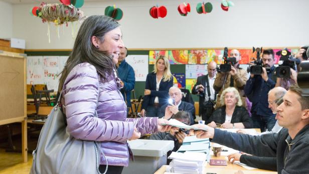 Bei der Stimmabgabe war Spitzenkandidatin Maria Vassilakou „ein bisschen nervös“, aber guter Dinge