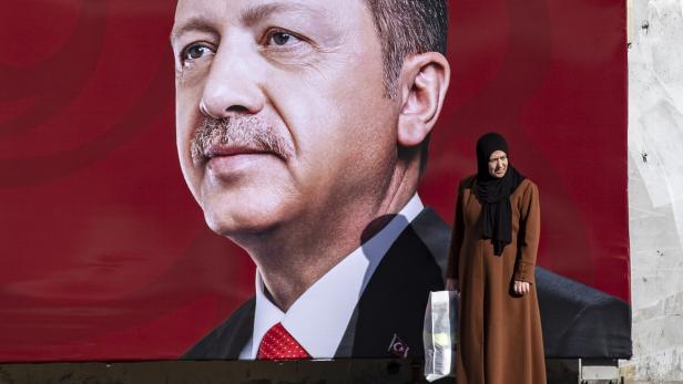 Warum der türkische Präsident Erdoğan vorzeitige Wahlen will