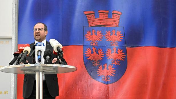 NÖ-Wahl: Volkspartei zeigte Landesfahne in Blau-Rot