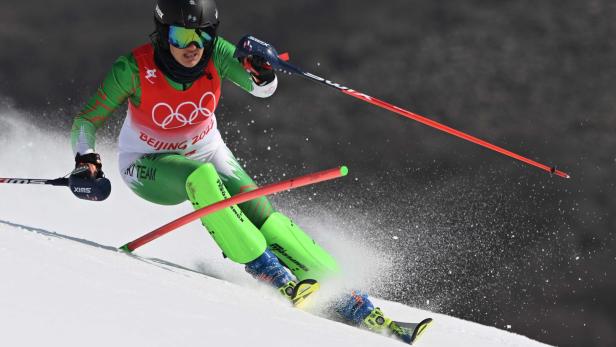 Iranische Olympia-Skifahrerin suchte in Deutschland um Asyl an