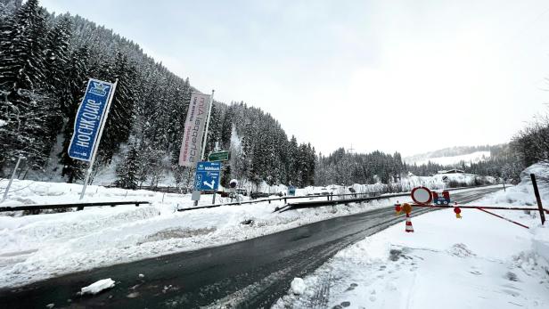Schnee sorgt in Teilen Österreichs für glatte Fahrbahnen