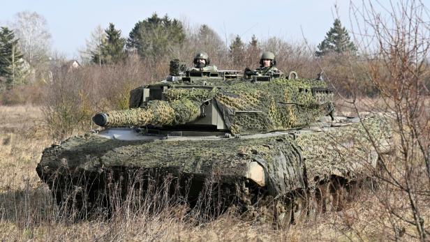Österreich dürfte ukrainische Panzertruppe ausbilden, winkt aber ab
