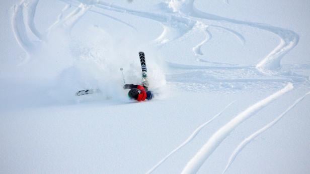 Schwere Skiunfälle im Tiroler Sölden forderten drei Schwerverletzte