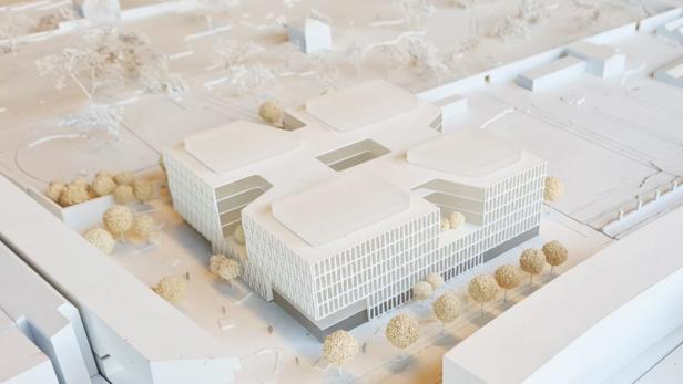Der Siegerentwurf des Architekturbüros Henning Larsen für den MCI-Campus in Innsbruck sieht eigentlich fünf Stockwerke vor