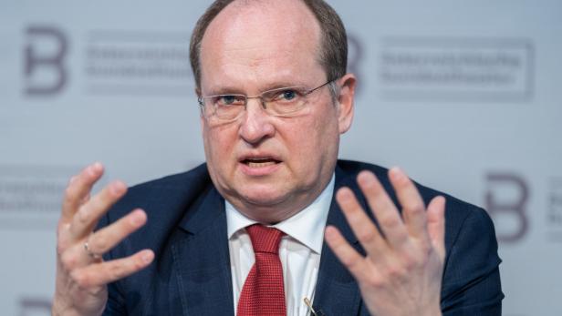 HYBRID-PG BUNDESTHEATER HOLDING "GESCHÄFTSBERICHT DER ÖSTERREICHISCHEN BUNDESTHEATER FÜR 2020/21": KIRCHER