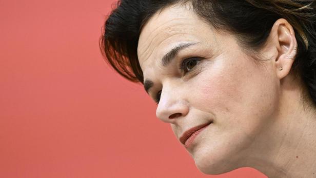 PK SPÖ "ROTES FOYER - REGIERUNG LÄSST MIETEN WEITER STEIGEN": RENDI-WAGNER