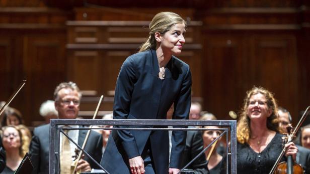 Dirigentin Karina Canellakis: "Musik ist doch kein Sport!"