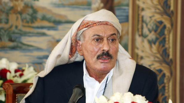 Jemen: Saleh kündigt Ausreise in USA an