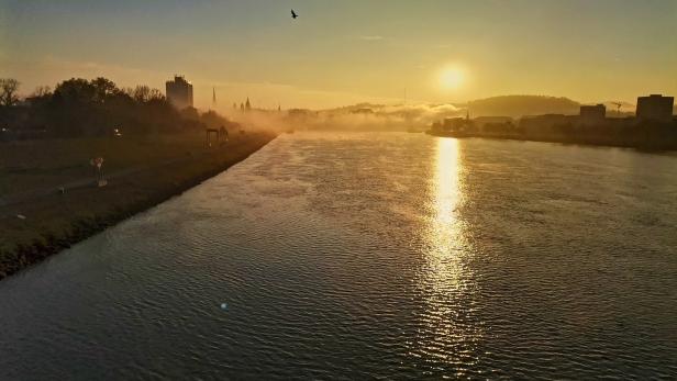 Gericht in OÖ erlaubt Urnenbestattung in der Donau
