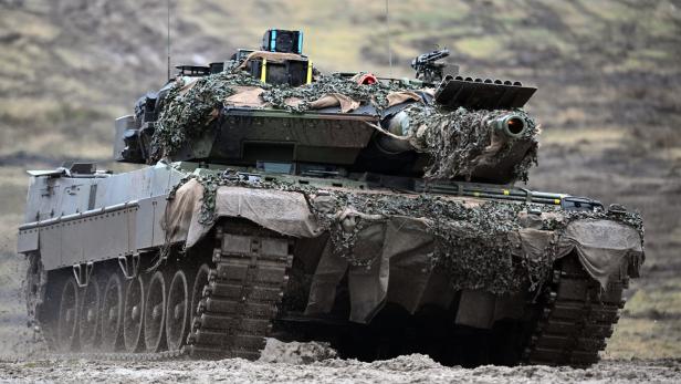 Selenskij entlässt Top-Kommandanten + USA: "Leopard statt Abrams"