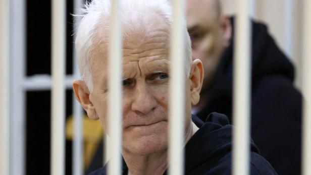 Belarus: Friedensnobelpreisträger zu zehn Jahren Haft verurteilt