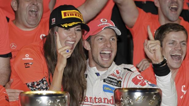 Wer Jenson Button Beine macht