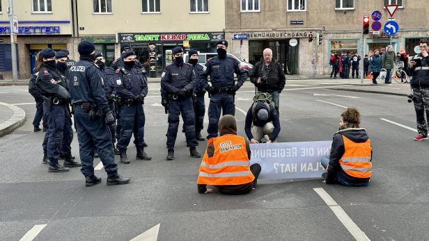 Die Lügen der Guten