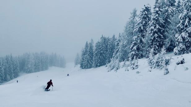 Tirol: Jugendliche bewusstlos nach Skiabfahrt entdeckt