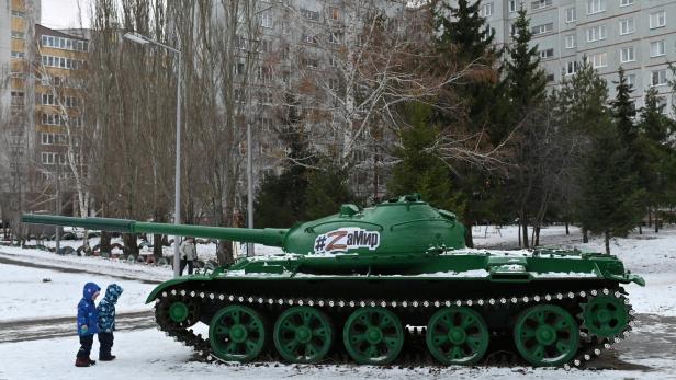 Geheimdienst: Russland holt alte Panzer aus den Lagern