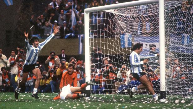 Weltmeister Kempes: "Argentinien muss in einem WM-Finale leiden"