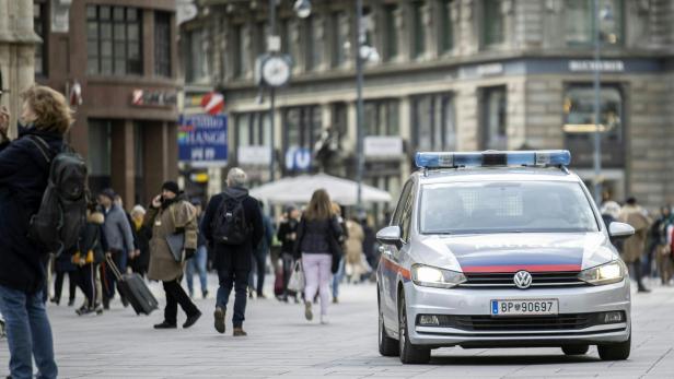 Terror-Alarm in Wien: Polizei hebt höchste Warnstufe auf