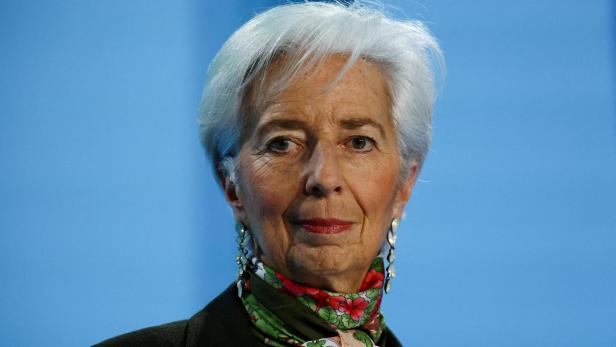 FILE PHOTO: ECB President Lagarde speaks to reporters following the Governing Council's monetary policy meeting, in Frankfurt