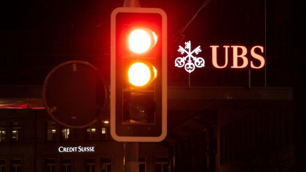 UBS fordert milliardenschwere Garantien für Credit-Suisse-Kauf