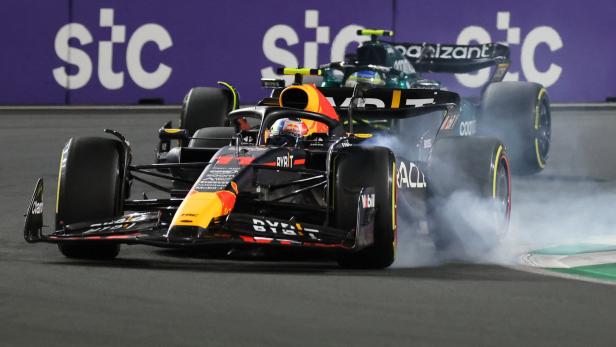Sergio Pérez gewinnt in Saudi-Arabien, Aufholjagd von Verstappen
