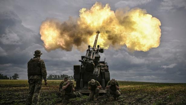 EU-Staaten liefern Ukraine eine Million Artilleriegeschosse