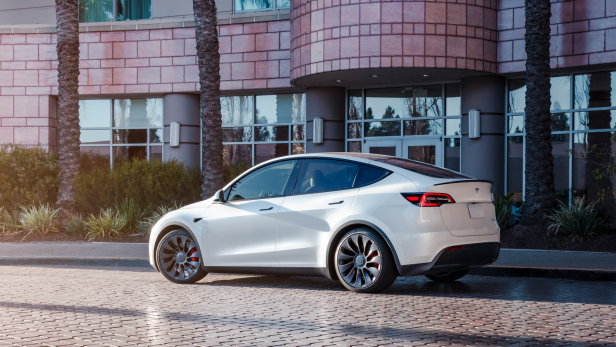 Tesla heizt den Preiskampf bei E-Autos an