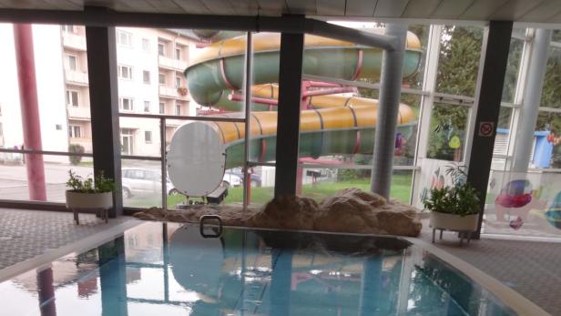 Für sämtliche Misstände wie die gesperrte Wasserrutsche im Klagenfurter Hallenbad wird Vorstand Christian Peham verantwortlich gemacht