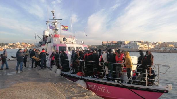3000 Menschen landeten binnen nur zwei Tagen auf Lampedusa