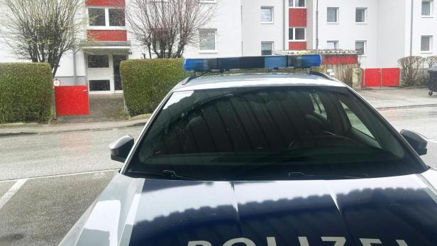 SALZBURG: TÖTUNGSDELIKT IM FLACHGAU: 42-JÄHRIGER ERSTOCHEN