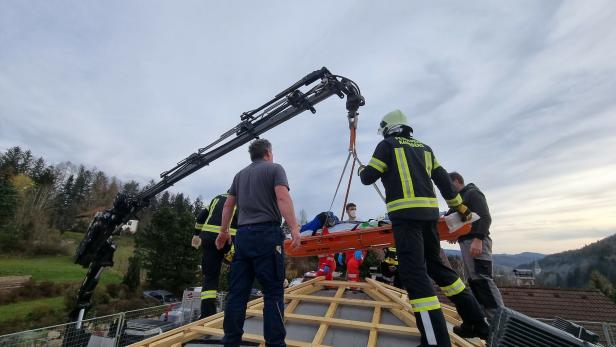 Drama auf Baustelle in NÖ: Arbeiter brach plötzlich zusammen