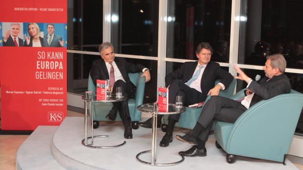 Bundeskanzler Werner Faymann, KURIER-Chefredakteur Helmut Brandstätter und EU-Kommissar Johannes Hahn