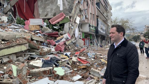 Minister Totschnig „schockiert“ über die Beben-Folgen in der Türkei